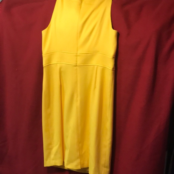 Dress - Picture 4 of 4